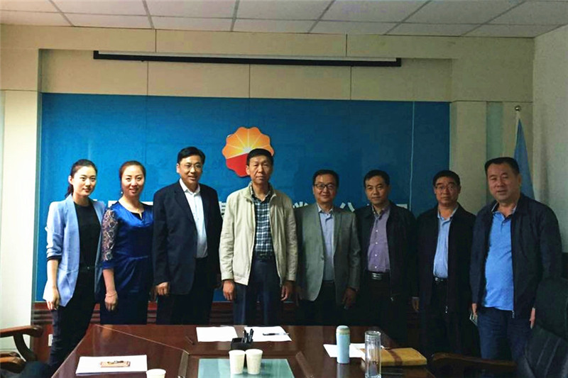 與中石油甘肅慶陽(yáng)分公司簽訂經(jīng)銷合同
